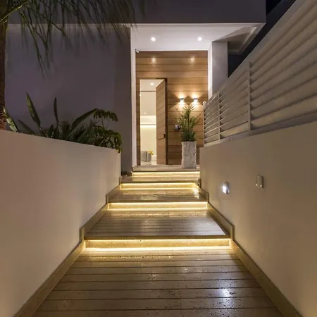 Villa Waves *