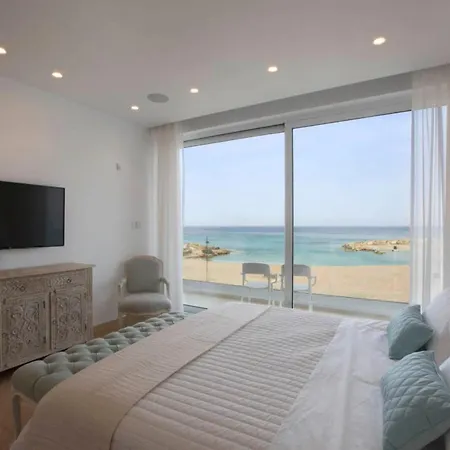 Villa Waves *